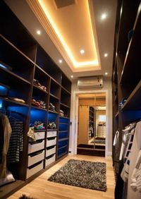 Большая открытая гардеробная комната с комбинированным наполнением Златоуст